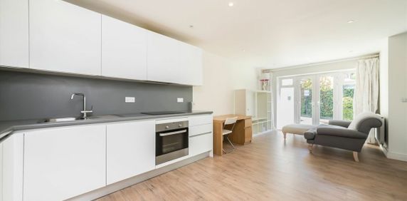 Havilland Mews - Photo 2