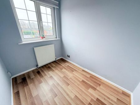 DeaconClose, Oakwood, DERBY - Photo 5