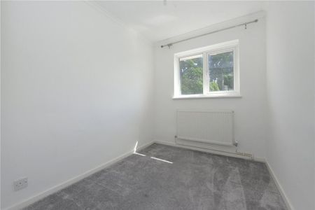 4 bedroom detached house to rent - Photo 5