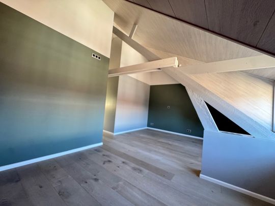 Lumineuse maison bel étage 3ch à 1400 Nivelles  Loyer: 1 500 € - Photo 1