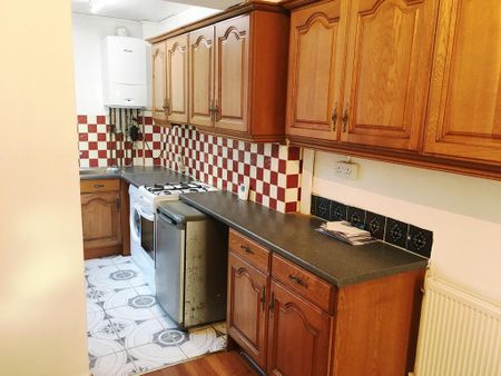 4 bedroom terraced house to rent - Photo 4