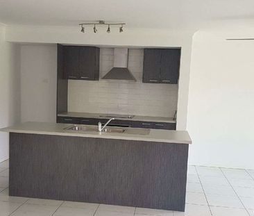 THREE BEDROOM MODERN DUPLEX IN LOGAN RESERVE - Photo 2