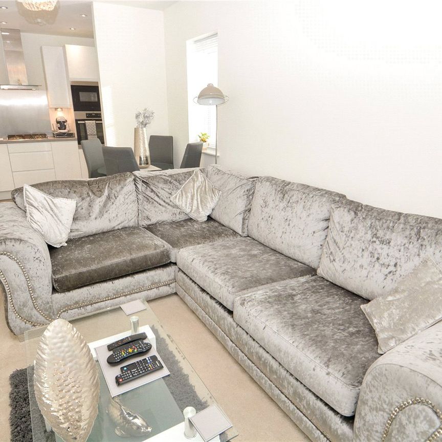 Atholl Duncan Drive, CH49 0WD, Wirral - Photo 1