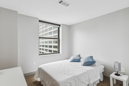 Deluxe Room - Lisgar Apartments - Photo 2