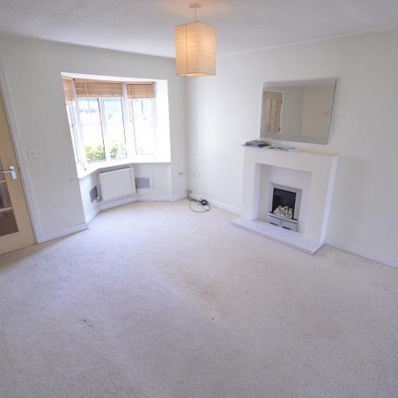 3 Bedroom Semi Detached To Let - Photo 1