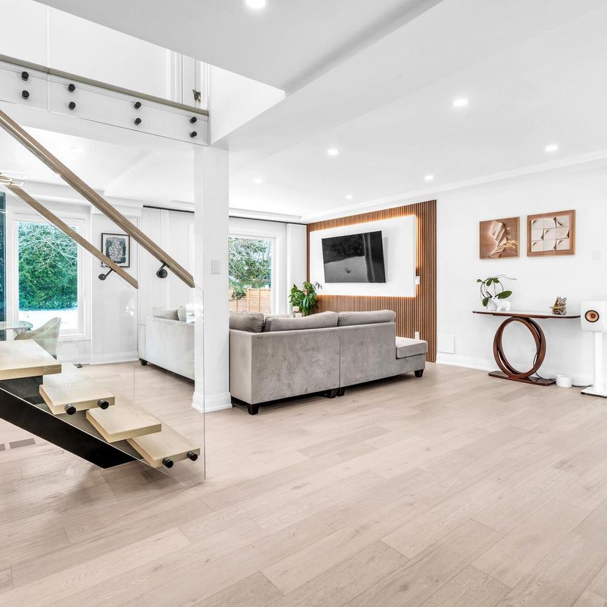 For Lease - 1 Rosegarden Crescent Unit# Upper Floor, Richmond Hill, Ontario - Photo 1