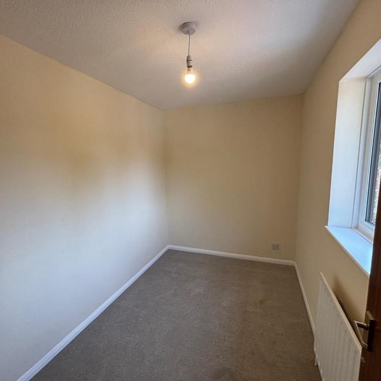 2 bedroom maisonette to rent - Photo 1
