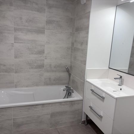 Location Appartement 3 pièces Meublé 64m² BASSENS 73000 - Photo 4