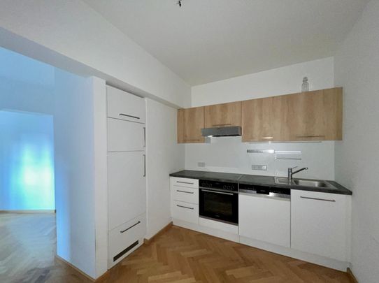 3-Zimmer-Erstbezug nach Sanierung in der Herrengasse – Provisionsfrei! - Photo 1