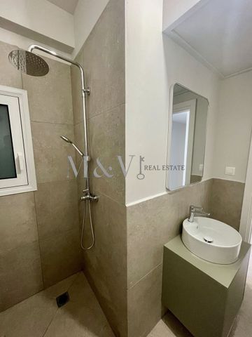Studio/Γκαρσονιέρα για ενοικίαση Πλατεία Αττικής (Αττική) - Photo 2