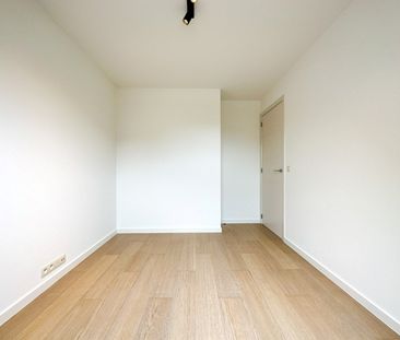 Instapklare woning met 3 slpk, tuin, autostaanplaats, rustige geleg... - Photo 1