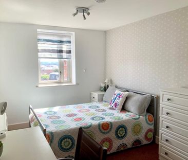 2 bedroom flat to rent - Photo 5