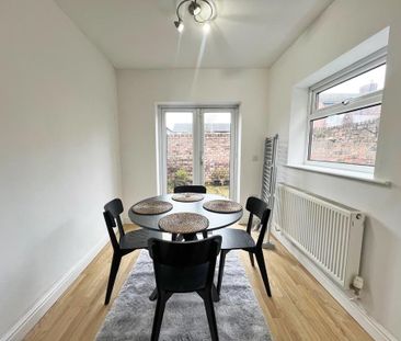 2 bedroom terraced house to rent - Photo 1
