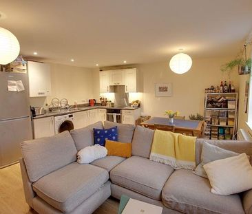 1 bedroom apartment to rent - Photo 2