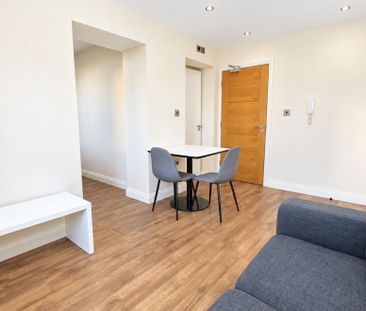 Brunswick Court, Leeds City Centre, LS2 7SA - Photo 5
