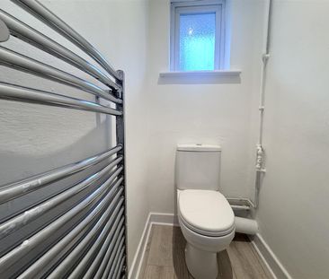 Blacker Hill, Worsbrough Road, S74, Barnsley - Photo 2