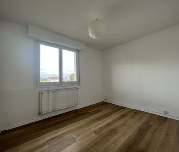 Location Appartement 3 pièces 64m² EYSINES 33320 - Photo 1