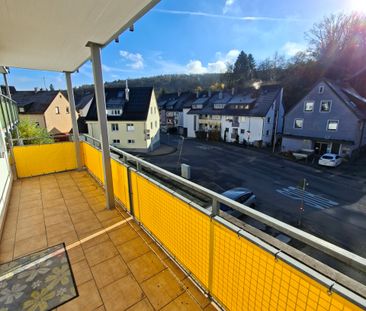 ** S-ROHRACKER: Schöne, gepflegte und helle 3-Zi.-Wohnung * TL-Bad ... - Photo 1