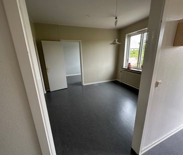 Segerstad, Vålberg - Photo 1