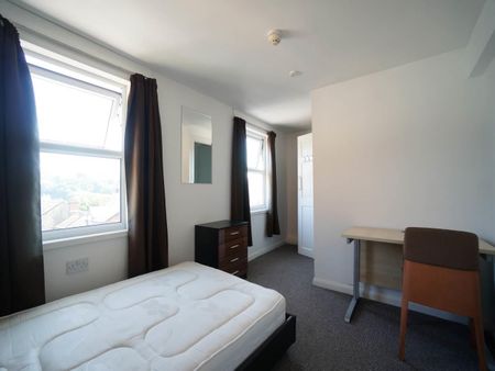 10A Holyhead Road - Photo 4