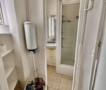 A LOUER 2 pièces 30.35m² PARIS XVème REFAIT NEUF - Photo 3