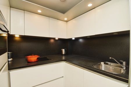 2 Bed Flat, Steward House, E3 - Photo 3