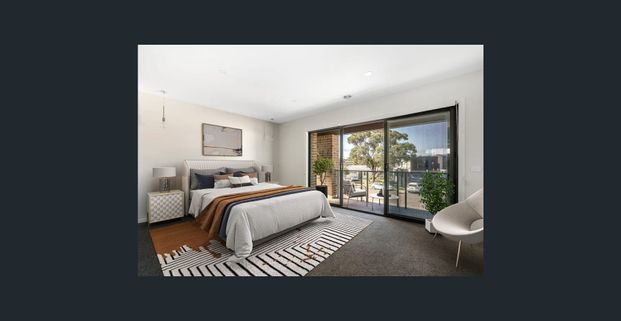 As-New 4-Bedroom Home – Low-Maintenance Living in Prime Beachside Location - Photo 1