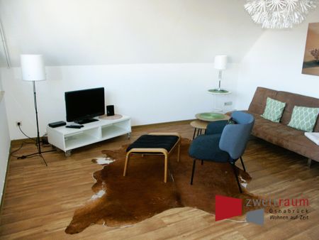 Neustadt, großzügige möblierte 1-Zimmer-Wohnung mit separater Küche mit Einbauküche. - Photo 2