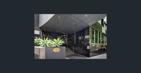 Stylish loft-style apartment in the heart of Melbournes CBD! - Photo 5