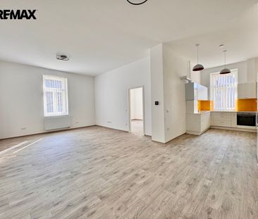 Pronájem bytu 2+kk 87 m², Biskupské nám. 841, Olomouc - Fotografie 6