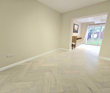 6 bedroom semi-detached house to rent - Photo 3