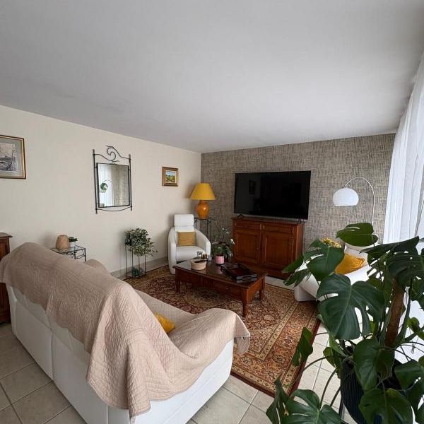 Location Appartement 3 pièces Meublé 98m² BREST 29200 - Photo 1