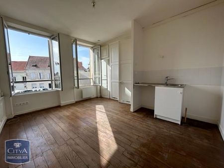 Location Appartement 2 pièces 28m² MONTMIRAIL 51210 - Photo 2