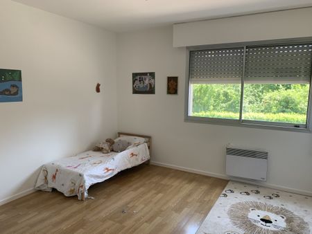 Location Appartement 3 pièces 80m² DIJON 21000 - Photo 5