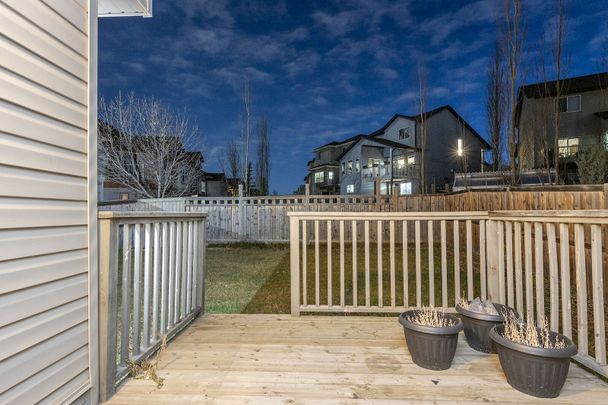 280 Panora Close Northwest, Calgary - Photo 1