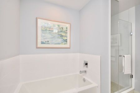 For Lease - 301 Sea Ray Avenue Unit# C404, Innisfil, Ontario - Photo 5