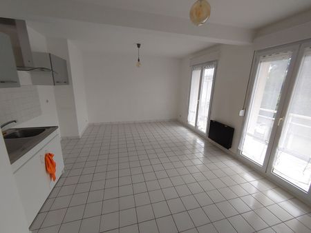 Location appartement 1 pièce, 26.55m², Pontault-Combault - Photo 4