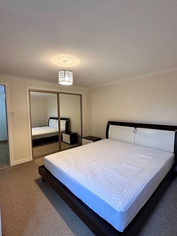 1 Richmond Court, AB25 2WE, Aberdeen - Photo 4