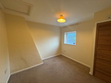 2 bedroom house to rent School Lane, Lostock Gralam, Northwich, CW9 - Photo 2