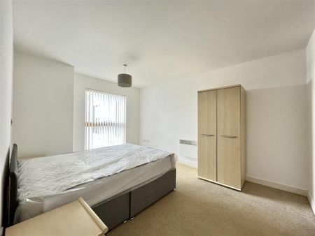 2 bedroom apartment to rent - Photo 3
