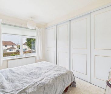 3 bedroom Semi-detached house to rent - Photo 5