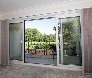 Park Lane, Whitefield, M45 - Photo 2