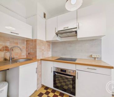 2 PIECES VIDE - 16 AV SCUDERI - NICE CIMIEZ - Photo 4