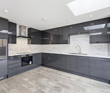 3 bedroom detached house to rent - Photo 5