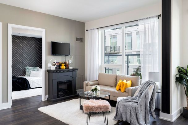 For Lease - 2450 Old Bronte Road Unit# 720, Oakville, Ontario - Photo 1