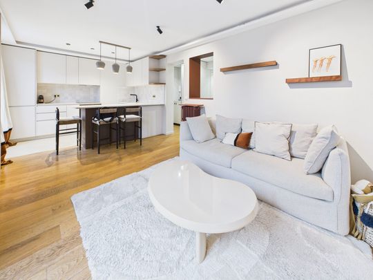 APPARTEMENT MEUBLE 40.02M PARIS 17 - Photo 1