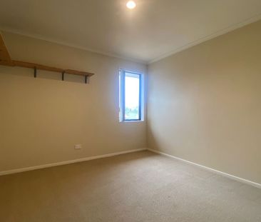 Greenhithe, 9 Louvain Place - Photo 2