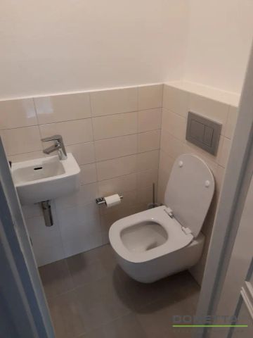 Pronájem prostorného bytu 3+1/2x lodžie – klidná lokalita v centru (Labská kotlina) - Photo 5