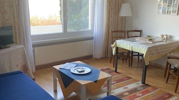 2½ Zimmer-Wohnung in Gwatt (Thun), möbliert, auf Zeit - Photo 1
