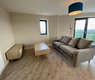 2 Bed Penthouse, Cross Green Lane, LS9 - Photo 2